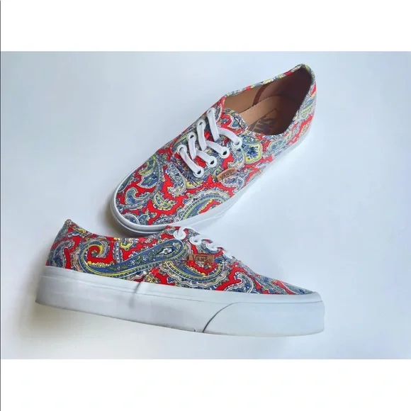 Vans Womens Size 6.5 Red/Blue Paisley Print Low Top Shoes - Picture 2 of 7